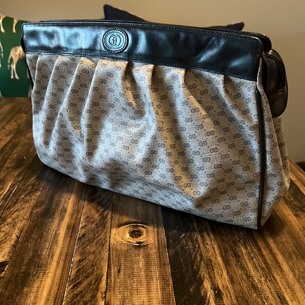 AUTHENTIC GUCCI CANVAS CLUTCH